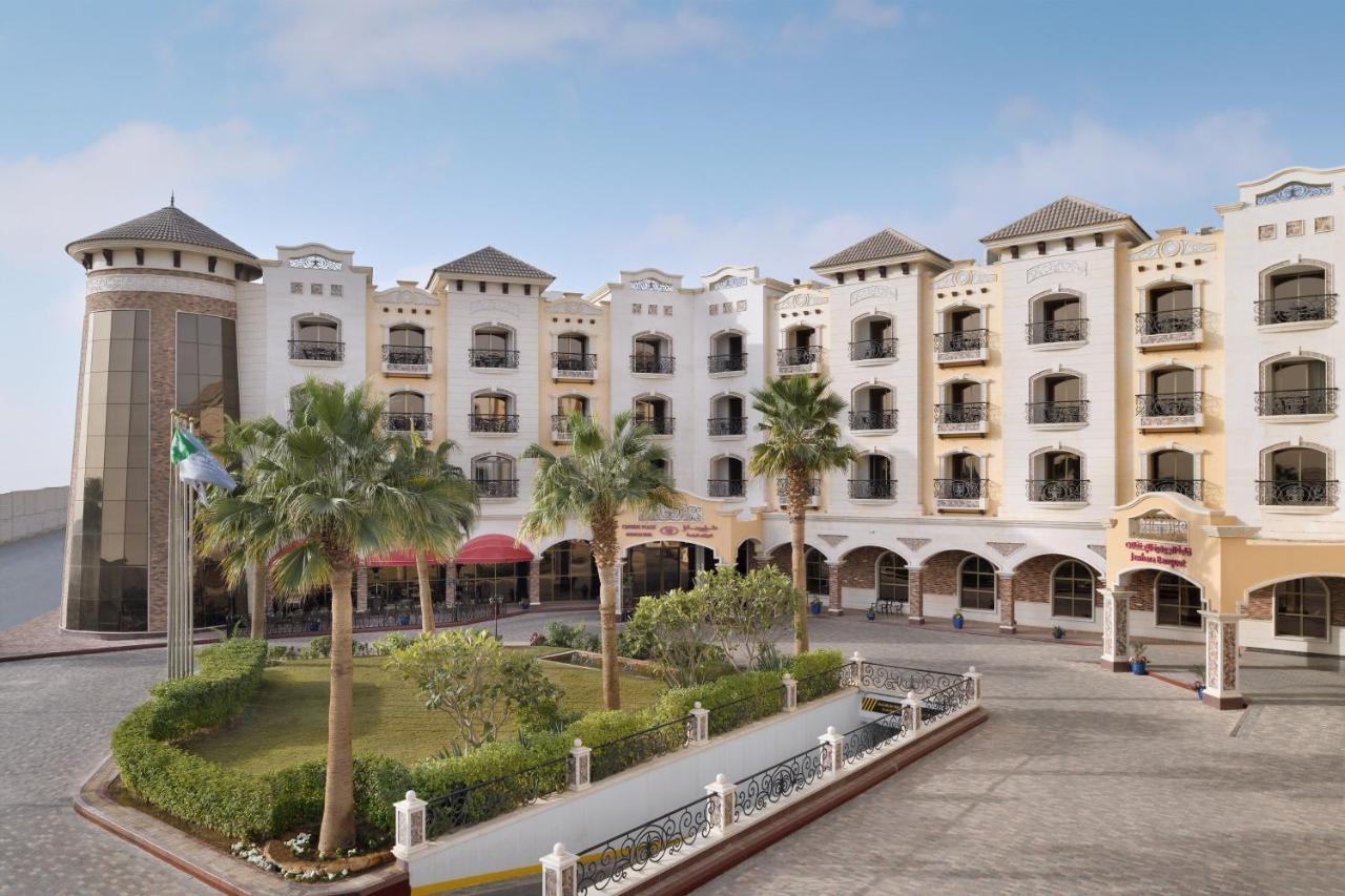 Crowne Plaza Al Waha By Ihg Hotel 4*